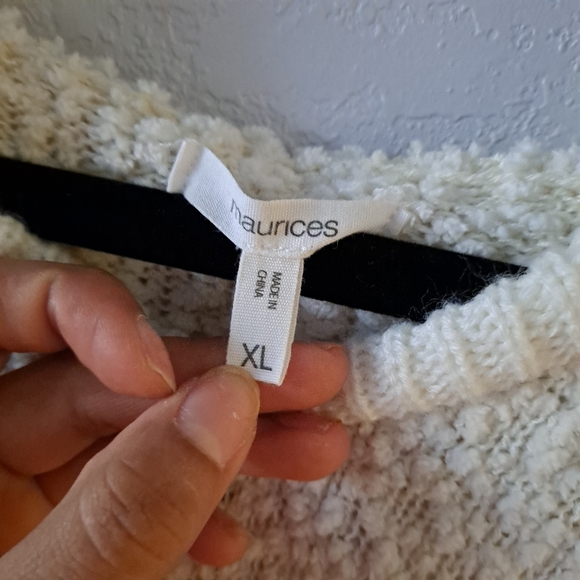 Maurices pink striped cozy sweatshirt - Picture 4 of 6